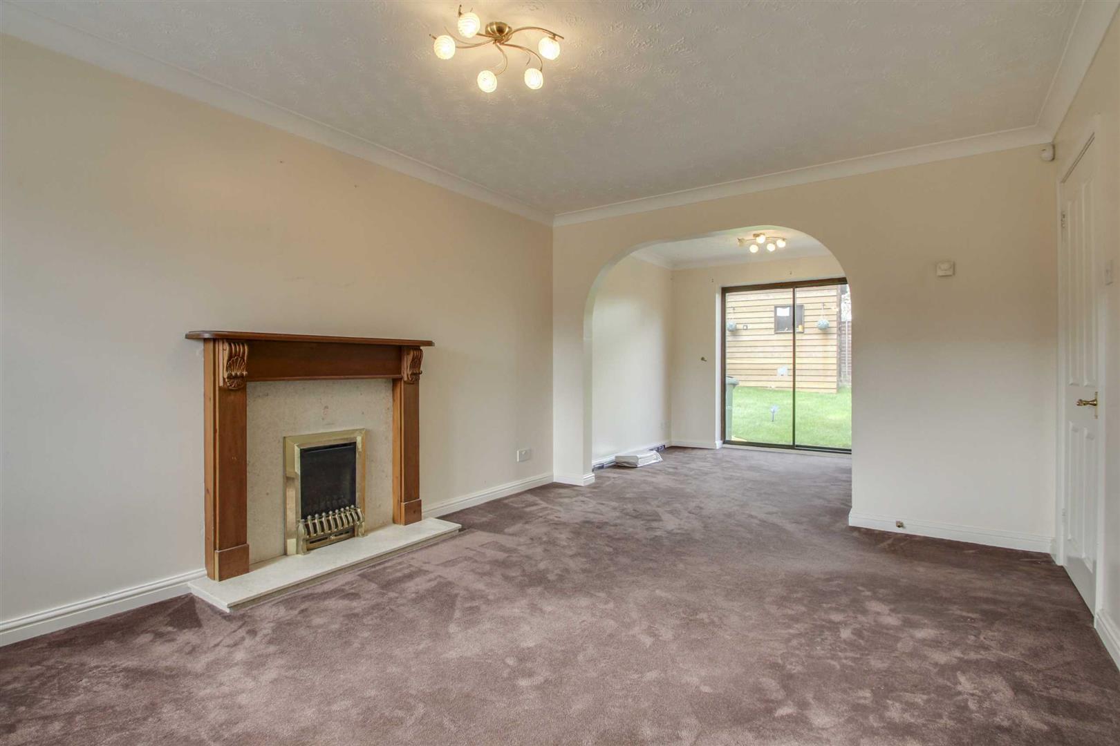Paxton Crescent, Shenley Lodge, Milton Keynes